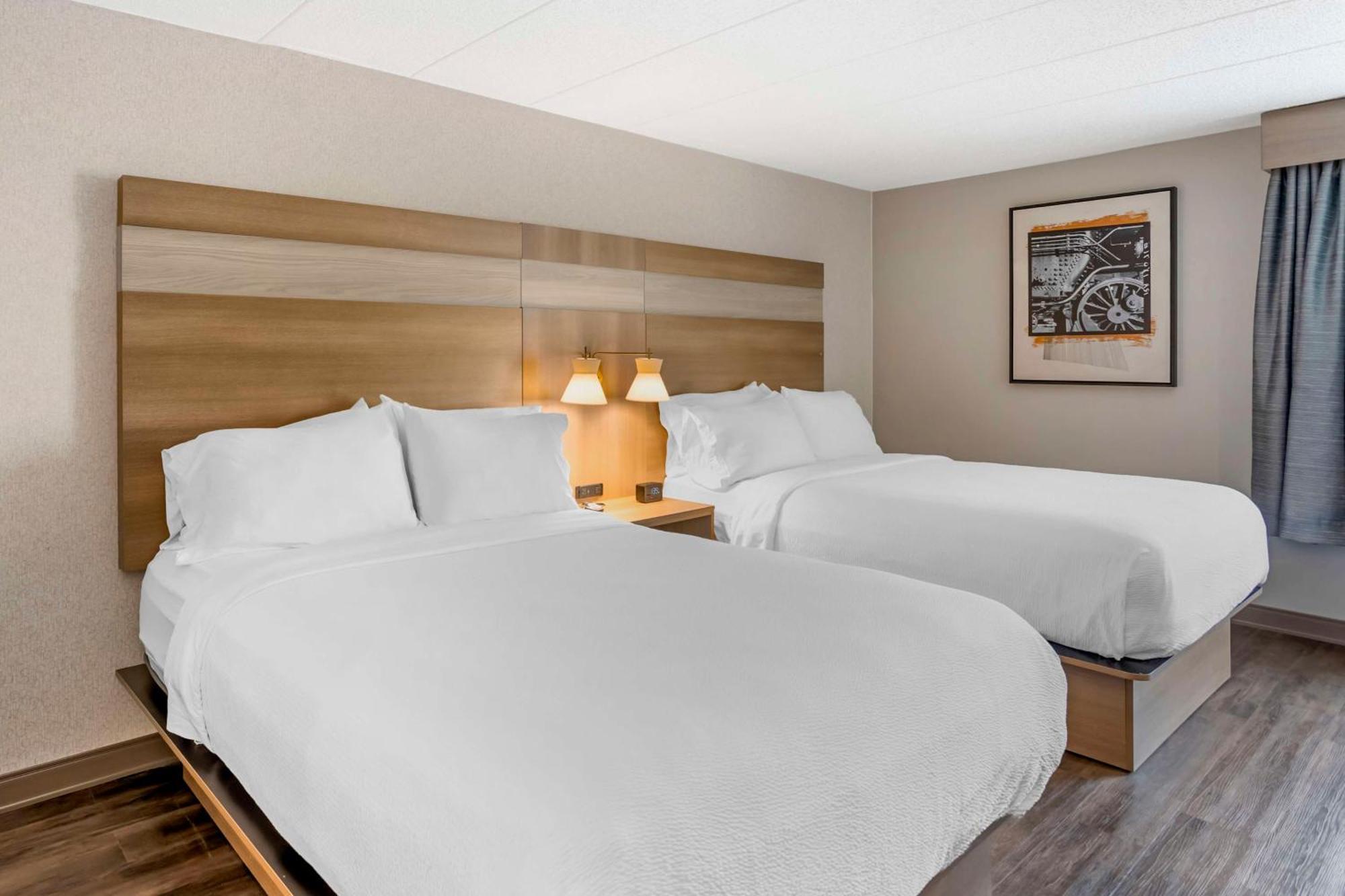 Best Western Plus Heritage Rail Inn & Suites Йорк Экстерьер фото